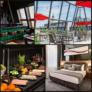 Ramada By Wyndham Center מלון