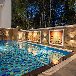 Hotel Crown Valley Thekkady