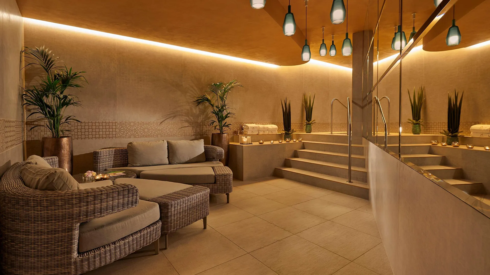 Parisi Udvar Hotel Budapest, Part Of Hyatt  Budapest