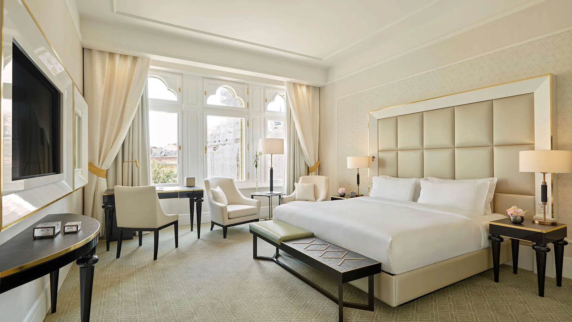 Parisi Udvar Hotel Budapest, Part Of Hyatt Hungary
