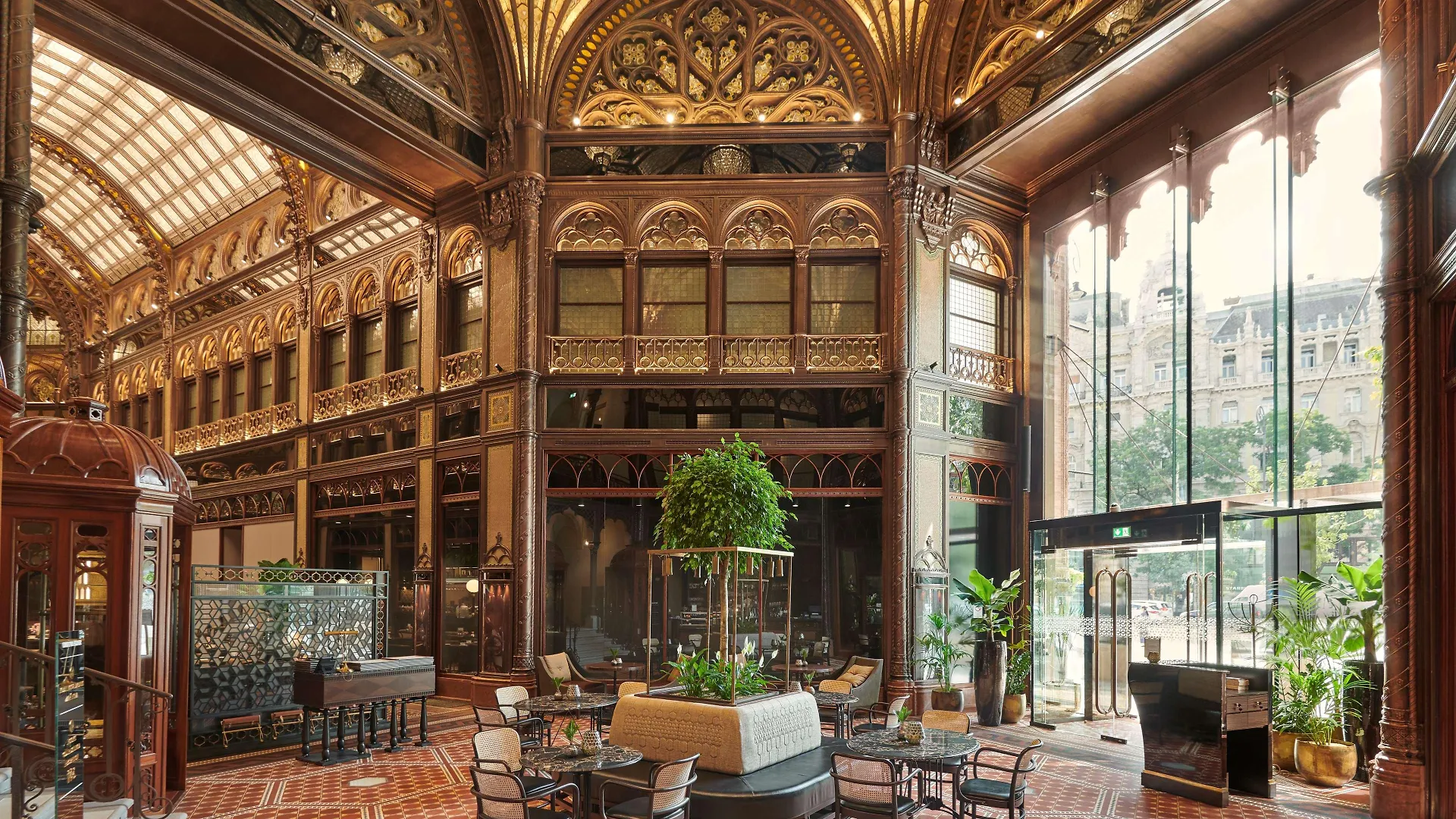 Parisi Udvar Hotel Budapest, Part Of Hyatt  Budapest