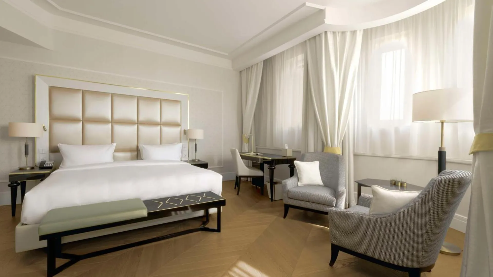 *****  Parisi Udvar Hotel Budapest, Part Of Hyatt Hungary