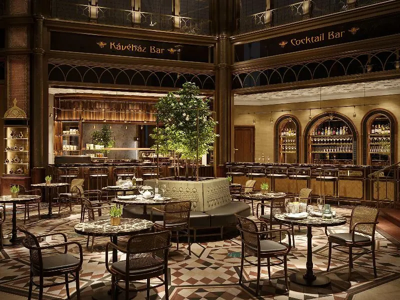 Parisi Udvar Hotel Budapest, Part Of Hyatt